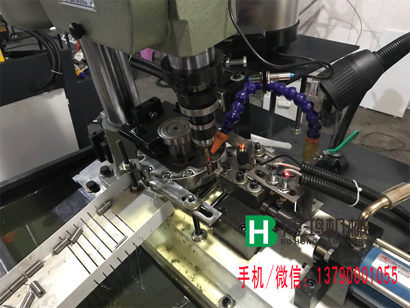 博鴻自動攻絲機(jī)第一季度銷售和博鴻攻絲機(jī)優(yōu)點